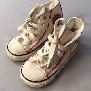 baseball converse baby